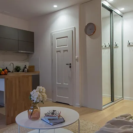Przy Plazy Apartment *